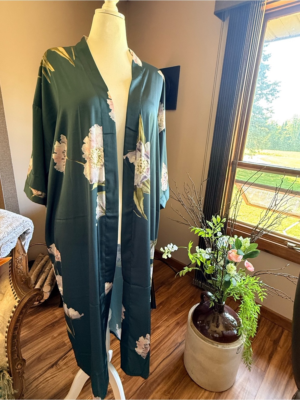 Floral Satin Kimono Robe in Deep Emerald Green